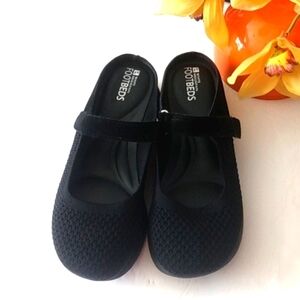 WHITE MOUNTAIN FOOTBEDS BLACK  MEMORY FOAM CUSHIONED PLATFORM MULES SIZE 8 NWT